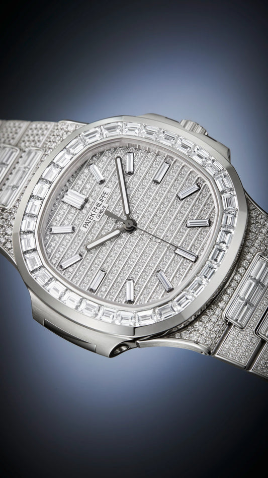 Patek Philippe Nautilus Sweep Seconds 5811/1460G-001 ( SOLD OUT )